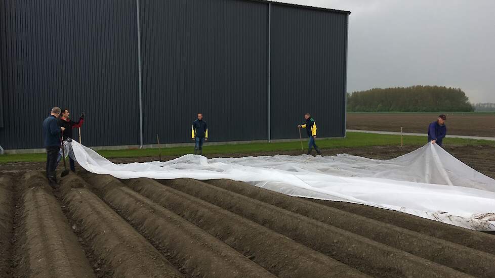 Bij maatschap Werkman in Breede (GR) is vandaag de praktijkproef aangelegd.